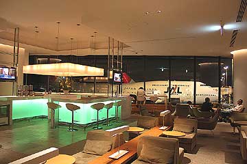 サクララウンジ４