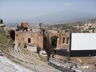 ギリシャ劇場