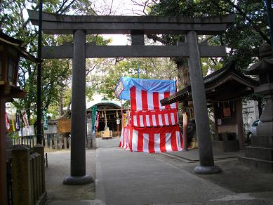 守居神社