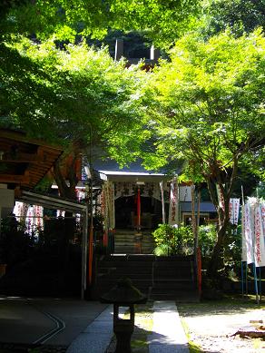 京阪八幡市駅周辺　杉山谷不動尊