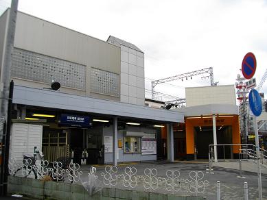 京阪関目駅・西改札口
