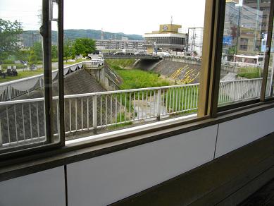 京阪牧野駅