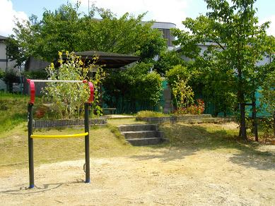 京阪香里園駅周辺　菅相塚