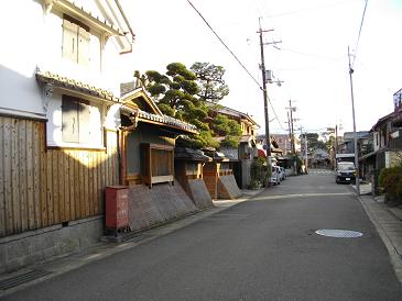 京阪八幡市駅周辺　東高野街道