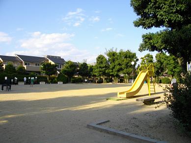 香里団地の公園
