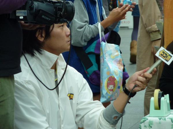 目覚ましテレビ　インタビュアー