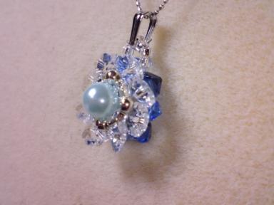 パールインフラワーペンダント横から