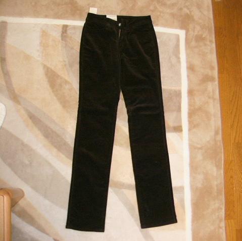 コーデュロイパンツ