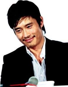 ほぉ～　日本の映画かぁ～