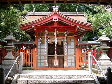 許波多神社