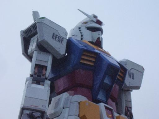 お台場のガンダム２.jpg