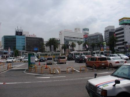 大分駅前