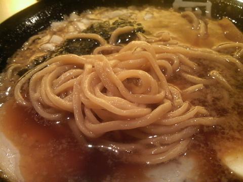 燕大王　麺