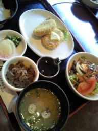 コロッケ定食