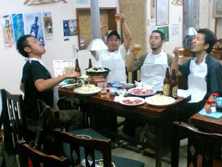 エイジ兄ちゃんと食いしん坊４兄弟！！（笑）