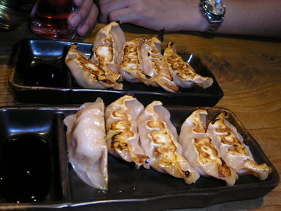 皮はパリパリ！中はジューシー！！