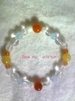 sold outお花に水やり