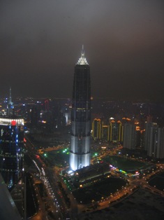 夜のハイアット