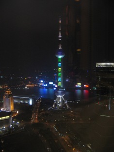 夜のタワー　from　ハイアット