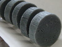 竹炭石けん丸太風