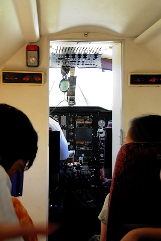 エアライントンガ機内