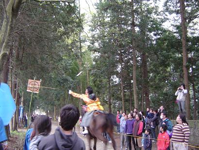 大神神社　流鏑馬2　４月
