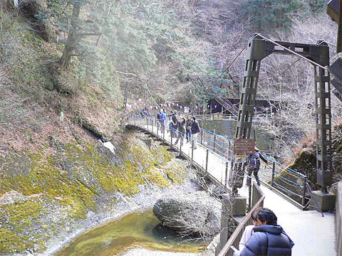 袋田の滝の吊り橋