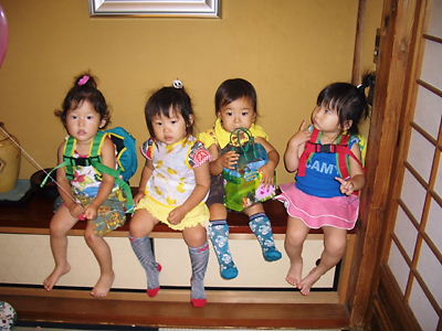 mo-chan&aipyon&hi-chan&ri-chan