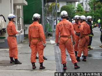 多摩R隊員さん