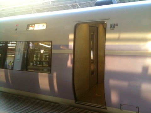 2011-09-19 09:05:36