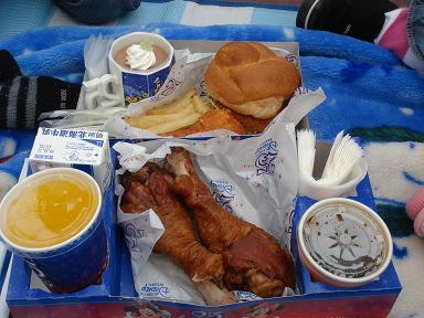 ラッキーナゲットカフェ