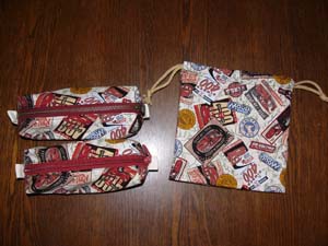 巾着とペンケース