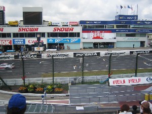 ５