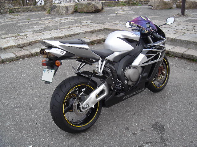 CBR003