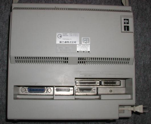 FMR-30の背面