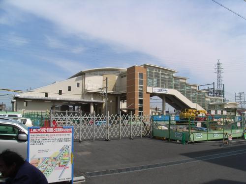 近鉄の川越富洲原駅