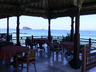 Candidasa Beach