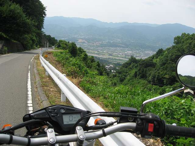 紀ノ川を望んで