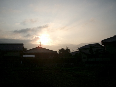 松本の朝日