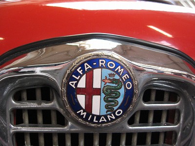 AlfaRomeo2000-5486