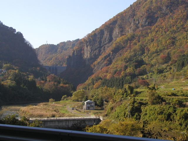 日本百系の渓谷
