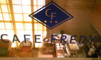 CAFE FREDY地下