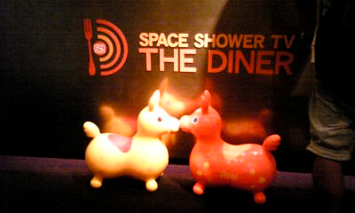 SPACE SHOWER TV THE DINERカウンター