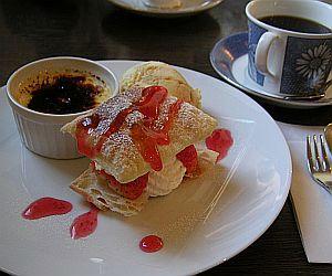 カフェ・ド・白亜02