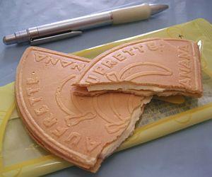 東京ばな奈ゴーフレット_02