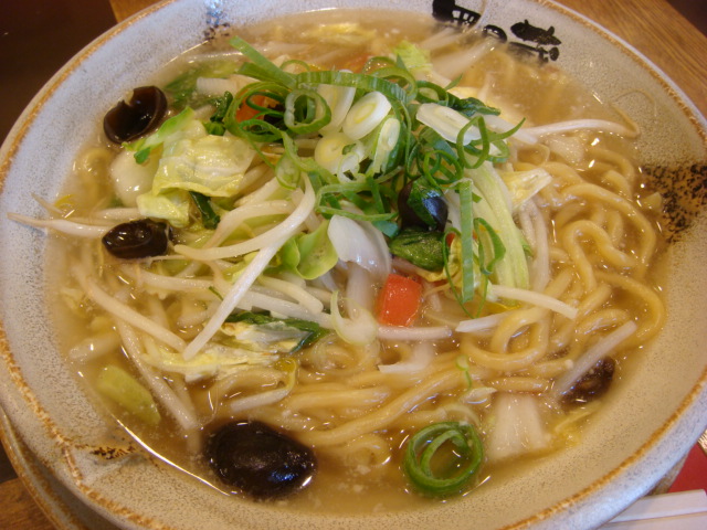 野菜塩ラーメン.JPG