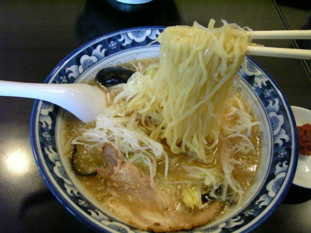 辛みそラーメン.jpg