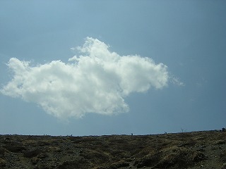 山頂の風