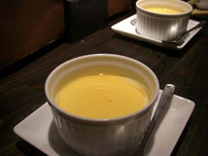 肴や星ちゃん・地鶏卵のプリン