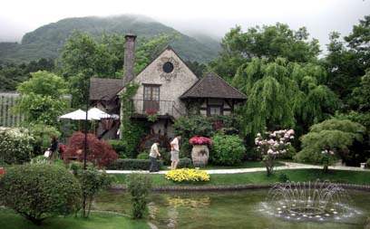 箱根ガラスの森・２